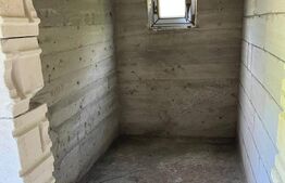 Cabană 5 camere, teren de 1000 mp, Valea Ierii