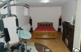 Casa individuala de lux, 420 mp, 800 mp teren! Front la 2 strazi!