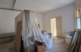 Spațiu comercial 160 mp + terasă 40 mp, lângă Piața Sfatului – Centrul Istoric 