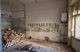 Spațiu comercial 160 mp + terasă 40 mp, lângă Piața Sfatului – Centrul Istoric 