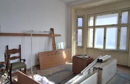 Spațiu comercial 160 mp + terasă 40 mp, lângă Piața Sfatului – Centrul Istoric 