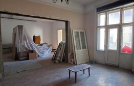 Spațiu comercial 160 mp + terasă 40 mp, lângă Piața Sfatului – Centrul Istoric 