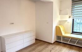 Casă înșiruită cu 5 camere | Lux | Tractorul |curte proprie | loc de parcare