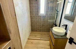 Apartament, 59.5 mp, bucatarie inchisa, 2 dormitoare, parcare, zona centrala