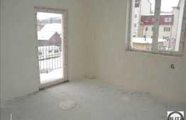 2 camere de vanzare! LA CHEIE!