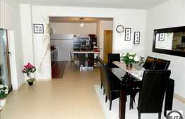 Casa de vanzare, 280 mp utili, cu teren 750 mp, font 17.5, constructie noua