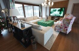 Casa individuala premium cu piscina exterioara 