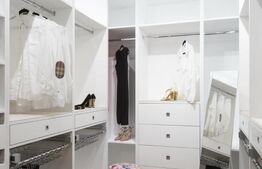 Casa individuala premium cu piscina exterioara 