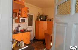 Casa individuala de vanzare, 148 mp utili, teren 800 mp, cu front de 15 ml