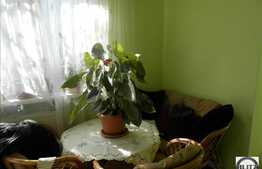 Casa individuala de vanzare, 148 mp utili, teren 800 mp, cu front de 15 ml