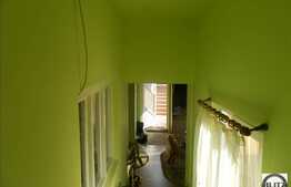 Casa individuala de vanzare, 148 mp utili, teren 800 mp, cu front de 15 ml