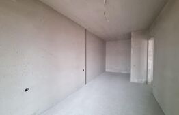 Apartament 2 camere, etaj intermediar, zona Vivo 