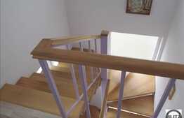 Casa de 425 mp, 878 mp teren, 70 mp Terasa! Zona de case! Piscina interioara!