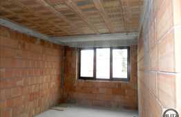 Vanzare casa la rosu, 280 mp utili, teren 300 mp, cu front de 32 m la 2 strazi