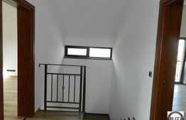 Casa individuala de vanzare, 185 mp utili, cu teren 400 mp, front de 16 ml