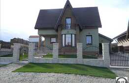 Casa individuala de vanzare, 185 mp utili, cu teren 400 mp, front de 16 ml