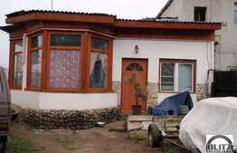 Vanzare casa 110 mp utili, teren 1000 mp, cu front de 11 ml, panorama deosebita