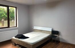 Apartament la casa, 3 camere, 80 mp, zona strazii Oasului