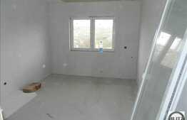 Casa de vanzare 162 mp utili, semifinisata cu 285 mp teren, zona de case