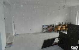 Casa de vanzare 162 mp utili, semifinisata cu 285 mp teren, zona de case