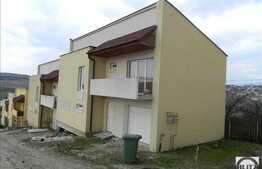 Casa de vanzare 162 mp utili, semifinisata cu 285 mp teren, zona de case