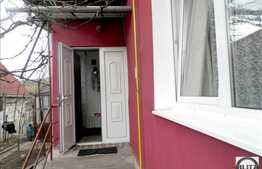 Casa de vanzare in Dambul Rotund, 80 mp cu 700 mp teren