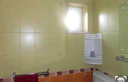 Casa de vanzare, 240 mp utili si 480 mp teren cu front de 24.5 ml