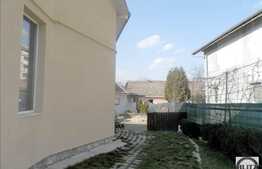 Casa de vanzare, 240 mp utili si 480 mp teren cu front de 24.5 ml