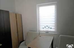 Casa de vanzare, 240 mp utili si 480 mp teren cu front de 24.5 ml