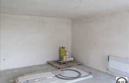 Duplex cu 124 mp, finalizat in 2014, 260 mp teren!  Zona rezidentiala de case!