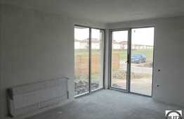 Duplex cu 124 mp, finalizat in 2014, 260 mp teren!  Zona rezidentiala de case!