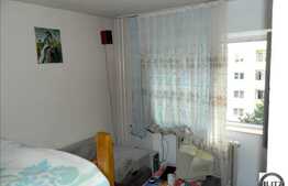 Vanzare 2 camere, decomandat, 44 mp, zona Mehedinti , cu loc de parcare