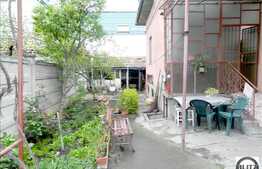 Casa renovabila de vanzare, 90 mp utili, teren 313 mp, front 30 m, la 2 strazi