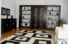 Vanzare casa 260 mp utili, teren 500 mp, front 25 ml, zona linistita de case