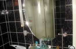 Vanzare casa 260 mp utili, teren 500 mp, front 25 ml, zona linistita de case