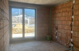 Pensiune modernă de vânzare în Bran –  Panorama Bucegi & Piatra Craiului