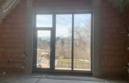 Pensiune modernă de vânzare în Bran –  Panorama Bucegi & Piatra Craiului