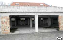 Oportunitate de investitie! 1000 mp utli, 4750 mp teren. Pentru pensiune, hotel!