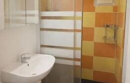 Apartament de vanzare, cu 3 camere - Astra