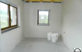 Vanzare casa in Faget, 400 mp utili cu 7516 mp teren. Semifinisat!