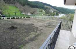 Vanzare casa in Faget, 400 mp utili cu 7516 mp teren. Semifinisat!