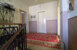 Oportunitate ! Casă renovabilă, 176 mp, teren de 530 mp, zona Andrei Mureșanu!