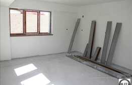 Vanzare 3 camere, 57 mp, semifinisat, imobil 2013