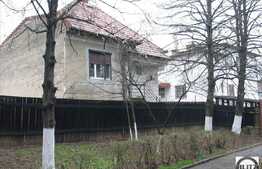 Casa de vanzare, 200 mp, teren de 422 mp, front 25 ml, zona Eremia Grigorescu!