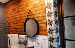 Casa insiruita, 4 camere, mobilata si utilata, acces restrictionat, zona Terra