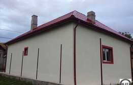 Casa de vanzare, 75 mp cu 363 mp teren. Semifinisat!