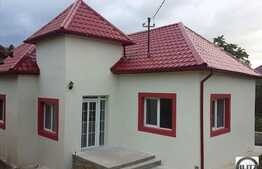 Casa de vanzare, 75 mp cu 363 mp teren. Semifinisat!