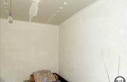 Casa de vanzare, 75 mp cu 363 mp teren. Semifinisat!