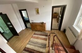 Casa spatioasa cu garaj si curte, 495 mp, în Gheorgheni