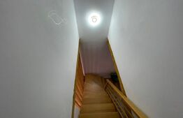 Casa impecabila , 5 camere 